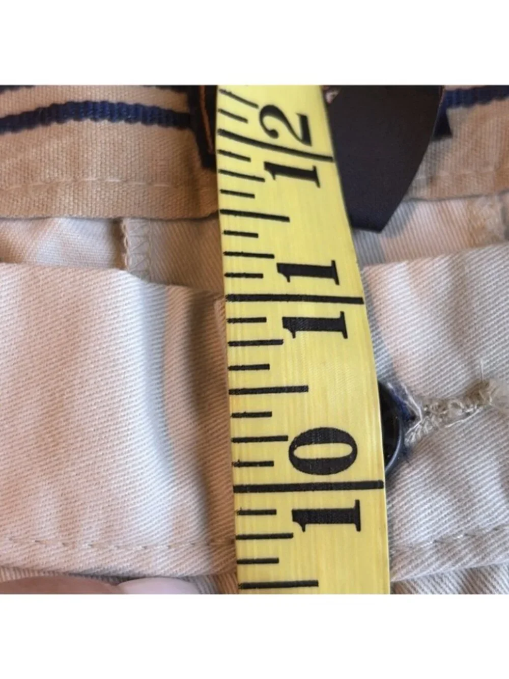 Gap Khakis Straight Fit Men's 33X30 Beige Flat Front 100% Cotton Preppy Office